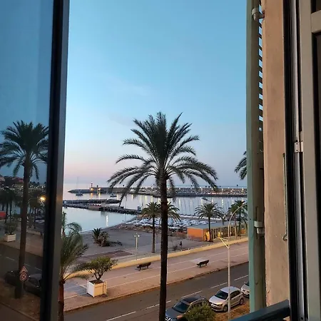 Cozy With Sea View - Sea View And Wi-fi Apartment Menton